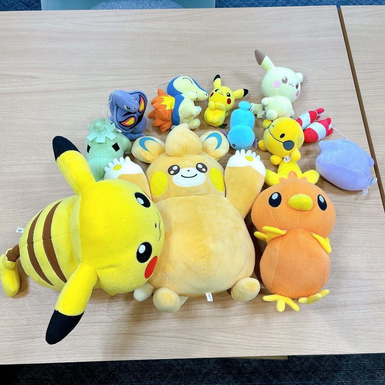 ポケモン　ぬいぐるみ　おまとめ ポケモン ぬいぐるみ おまとめセット TID - メルカリ