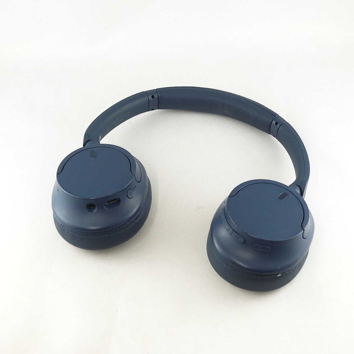 SONY WH-CH720N ワイヤレスヘッドホン USED品 ノイズキャンセリング 外