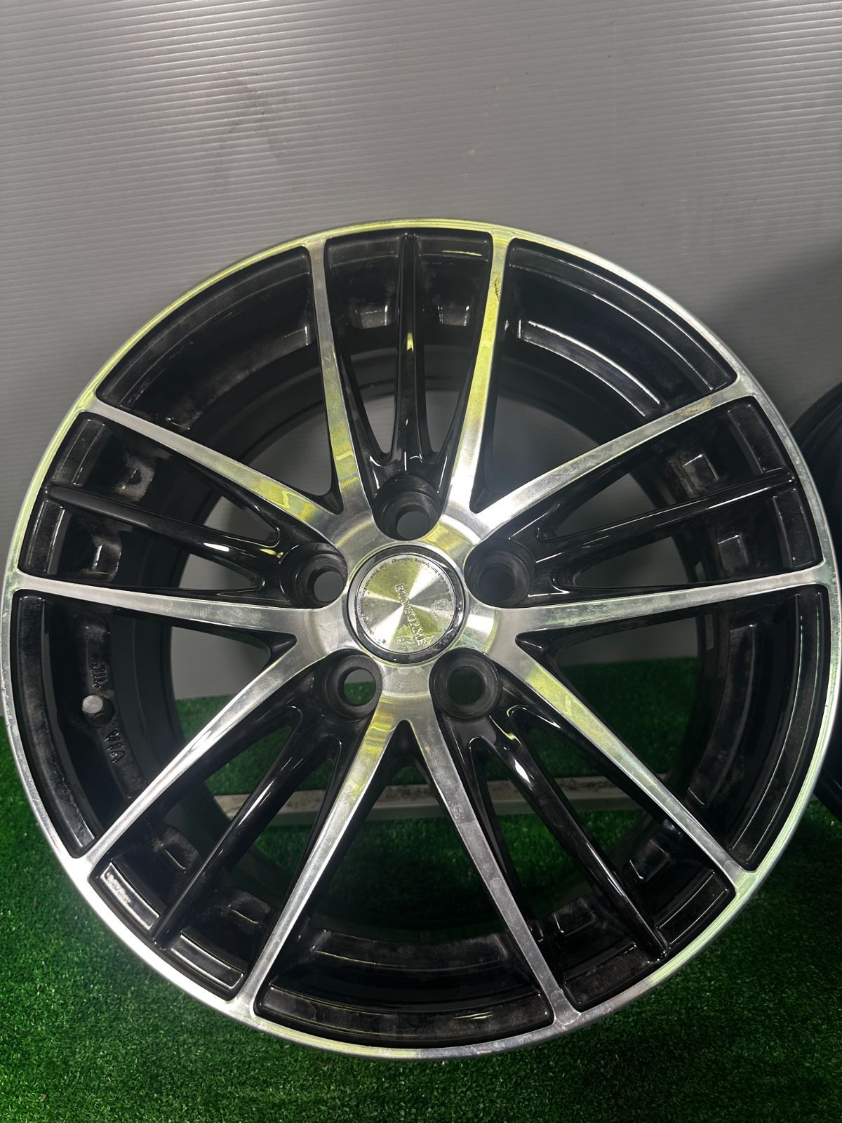 15インチpcd100アルミホイール。 送料無料☆15x6J +40 5穴 PCD100 ECO FORME 4本 中古 アルミホイール