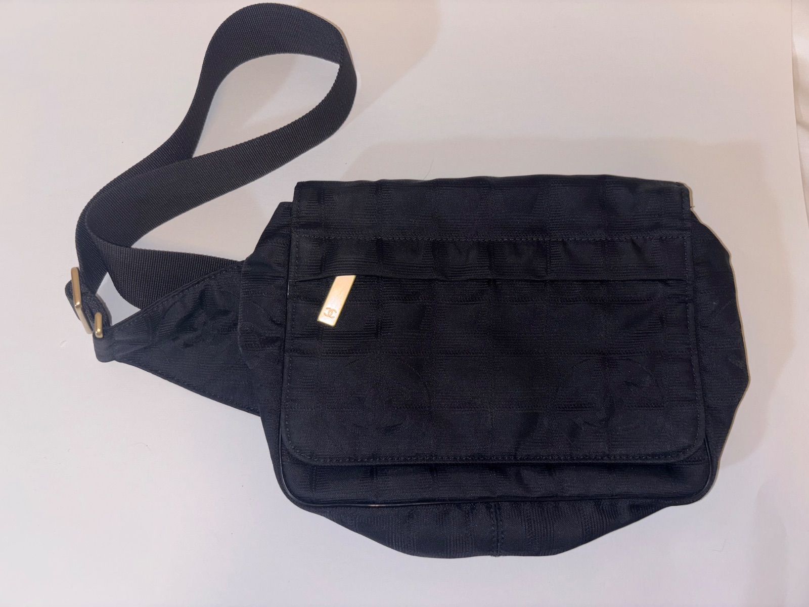 CHANEL シャネル ニュートラベルライン ウエストポーチ ボディバッグ