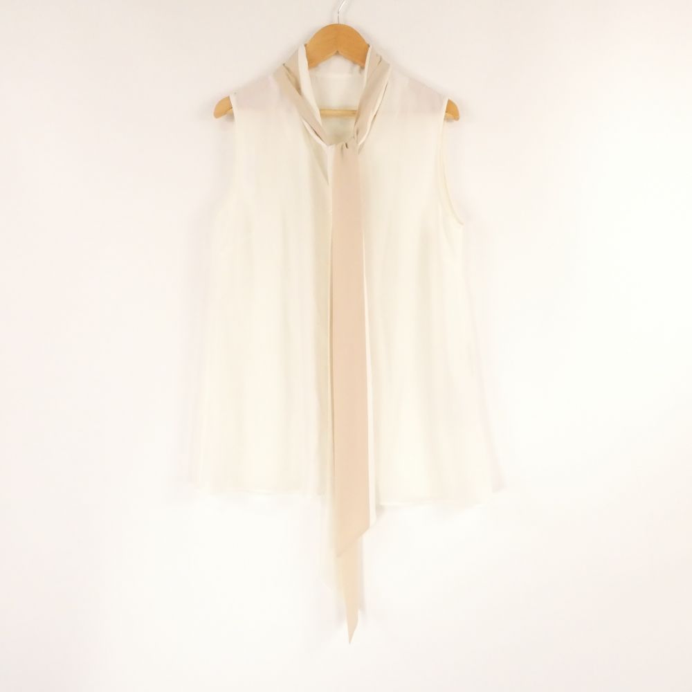 FOXEY ホワイト パフスリーブ トップス 38 トップス – ページ – FOXEY 公式オンラインブティック