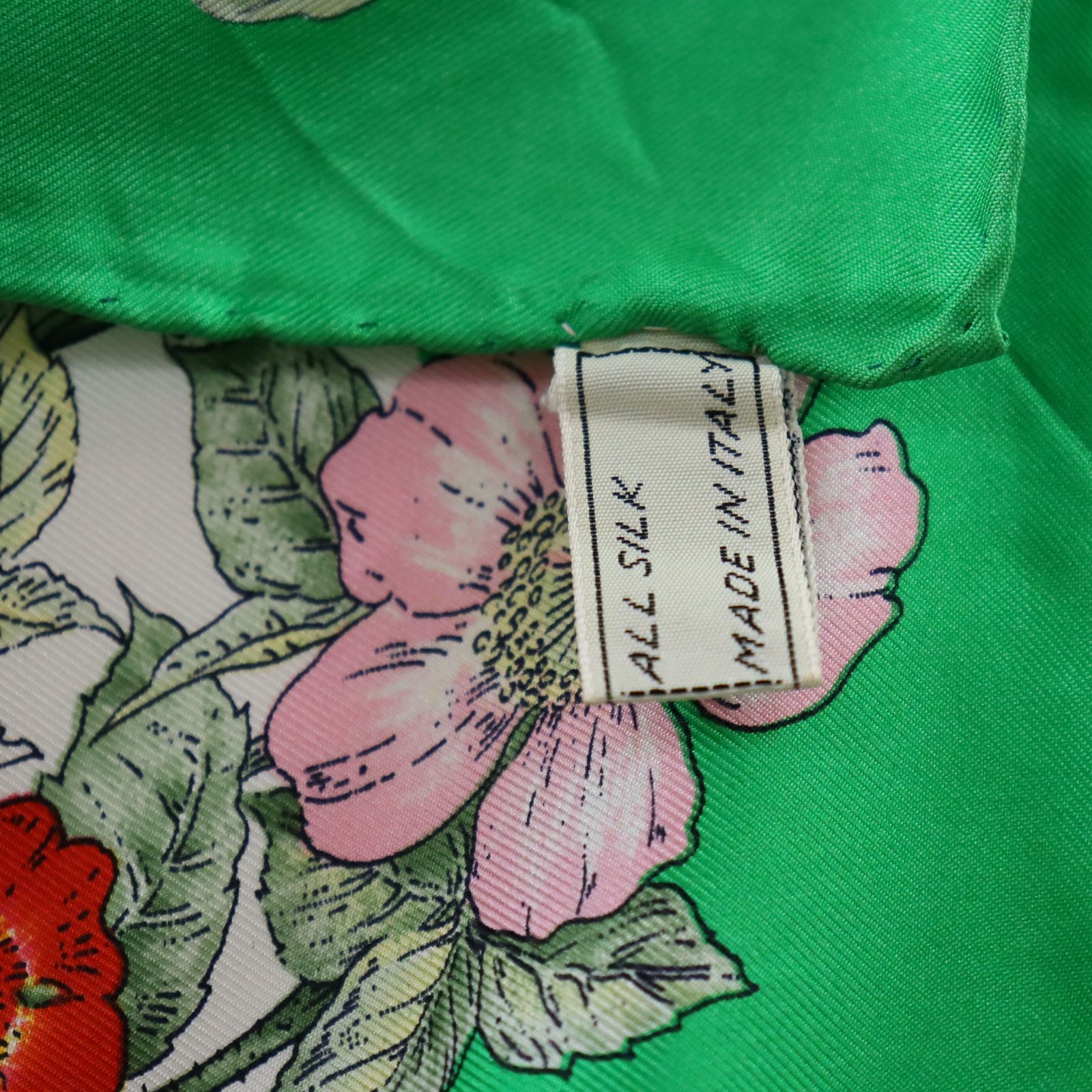 Celine silk scarf 背景 セリーヌ 花柄 CELINE セリーヌ シルク