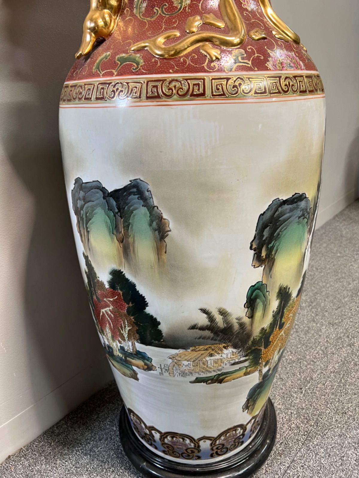 ⭐︎ 嶺東窯製 時代物 色絵金彩山水文大型飾花瓶 全長約 108cm