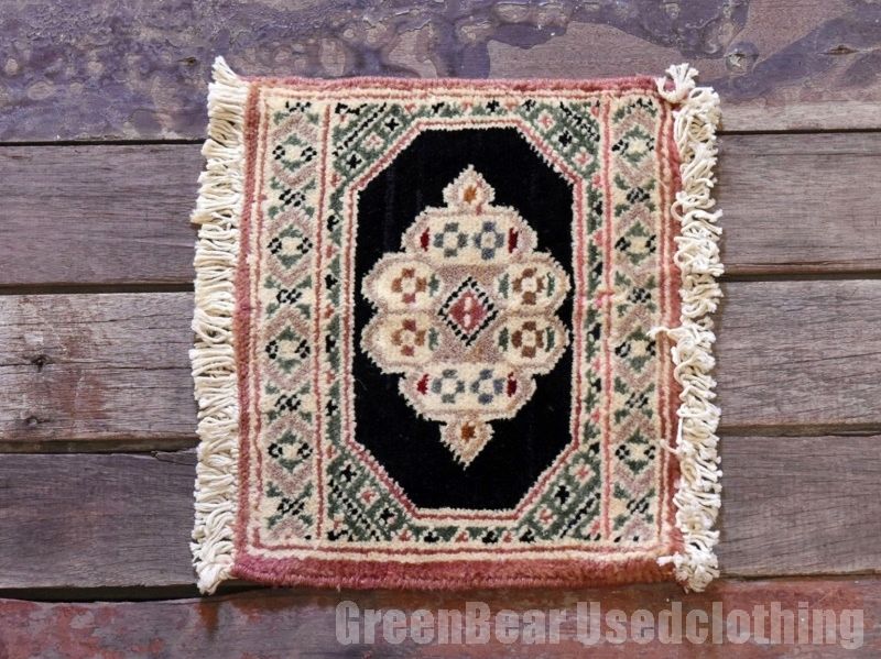 Anatolia rug トライバルラグ　ヴィンテージラグ　絨毯　カーペット トライバルラグをインテリアに