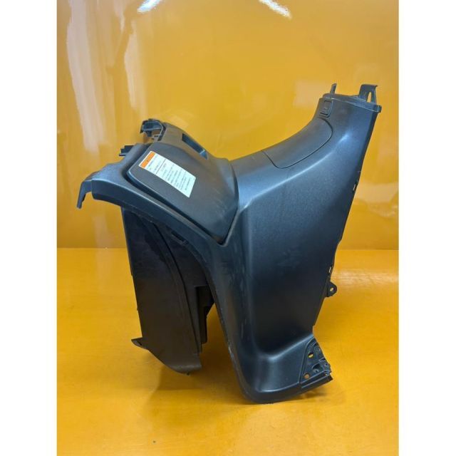 XX 59240 スズキ SUZUKI スカイウェイブ250 タイプS CJ44A-102 フロントカウル インナー グローブボックス 穴あり LAWEED_CL