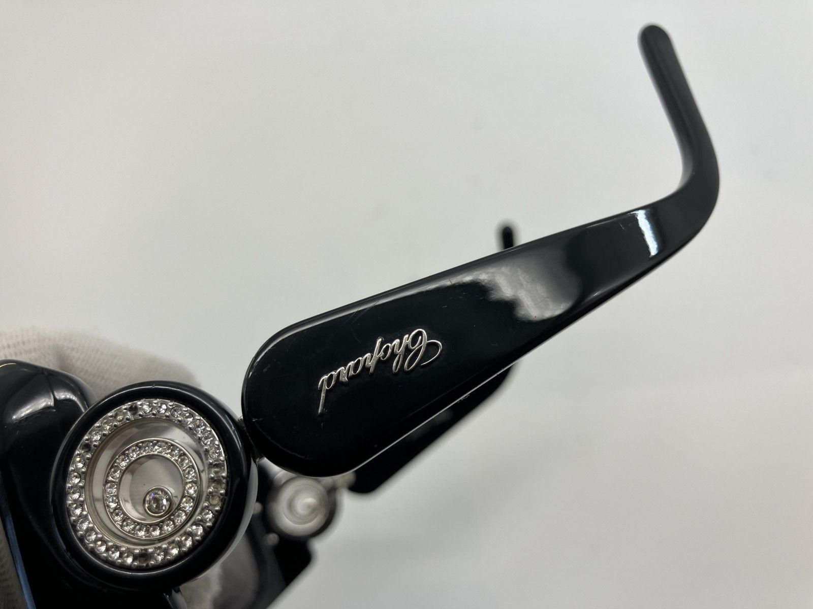 ショパール パッピースピリット ムービングストーン ロゴ サングラス　黒　ギャランテイ、箱、ケース付　送料無料 ショパール パッピースピリット ムービングストーン ロゴ サングラス