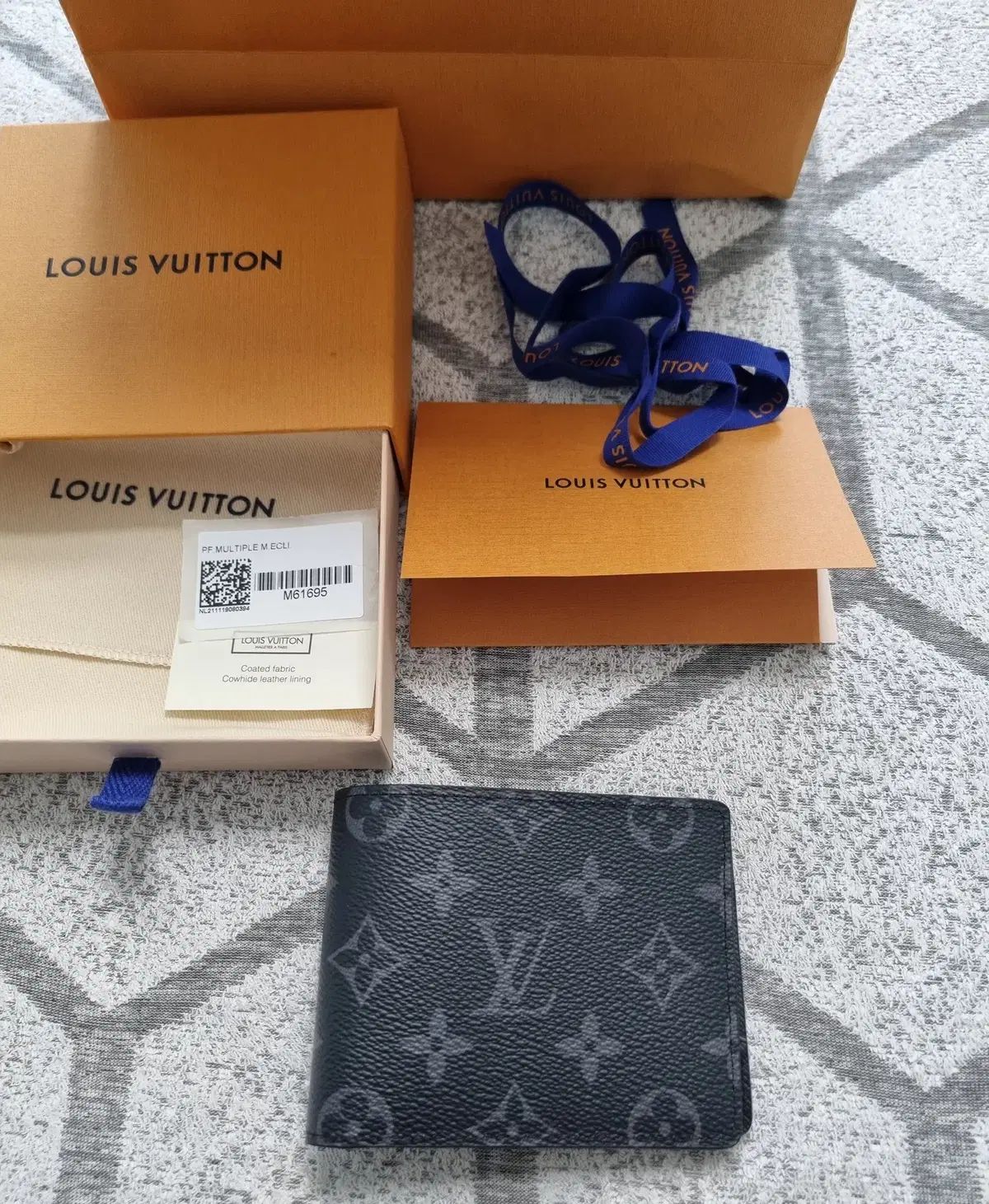 ほぼ Louis Vuitton ルイヴィトン エクリプス 二つ折り財布