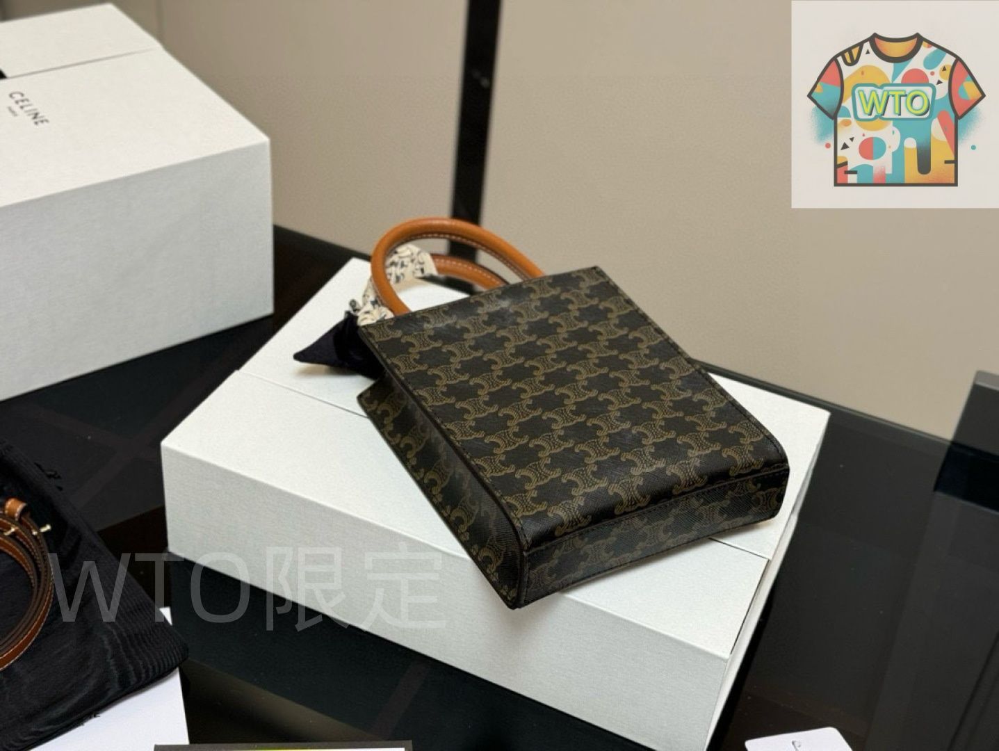 【美品】CELINE ロゴトートバッグ 保存袋付き CELINE セリーヌ ロゴ トートバッグ キャンバス レディース