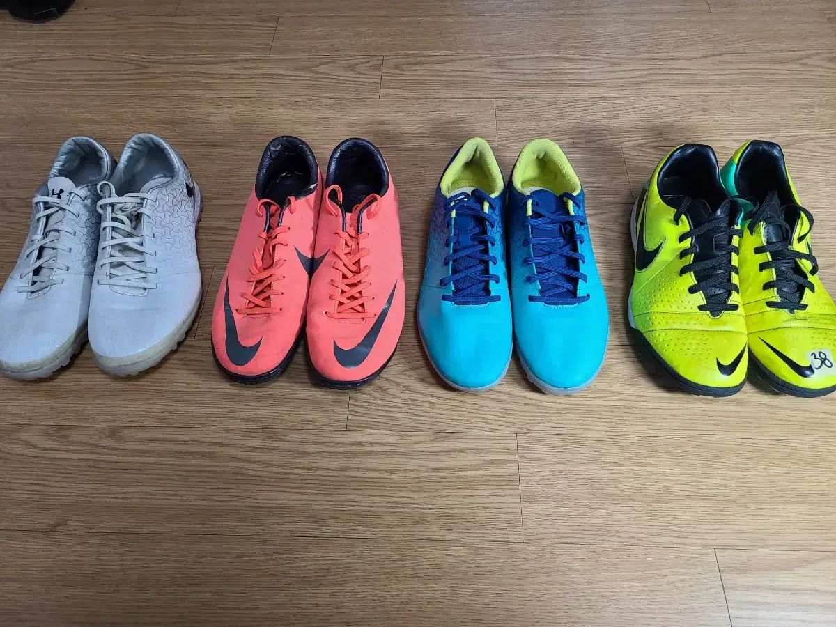 ctr360 TF マーキュリアル ヴィクトリー UNDER ARMOUR(アンダーアーマー) マグネティコ