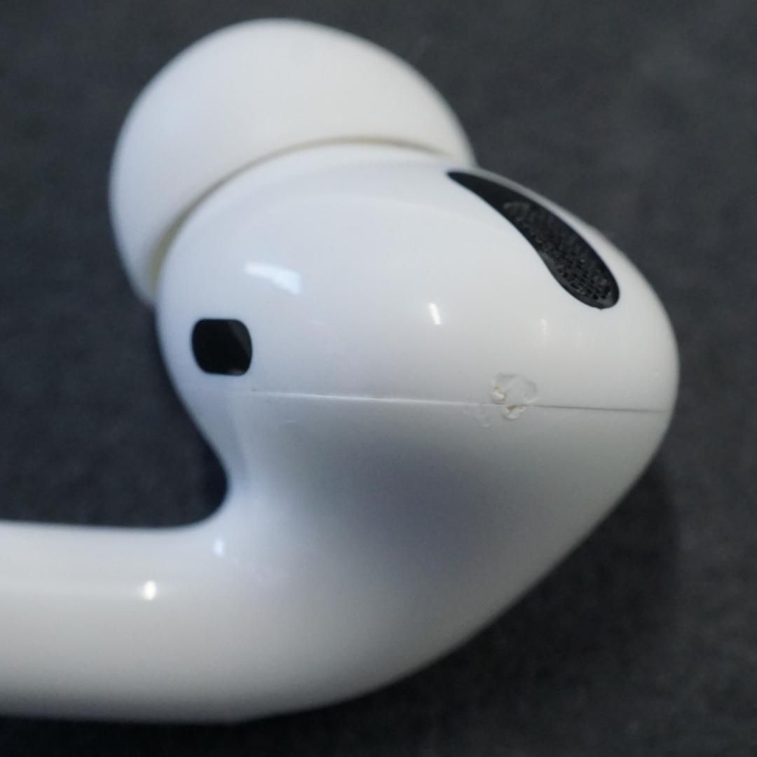 Apple AirPods Pro エアーポッズ プロ 右イヤホンのみ USED美品 第一世代 R 片耳 右耳 A2083 MWP22J/A 完動品  中古 V9049 - メルカリ