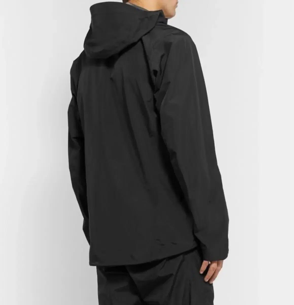 アークテリクス ゼタ