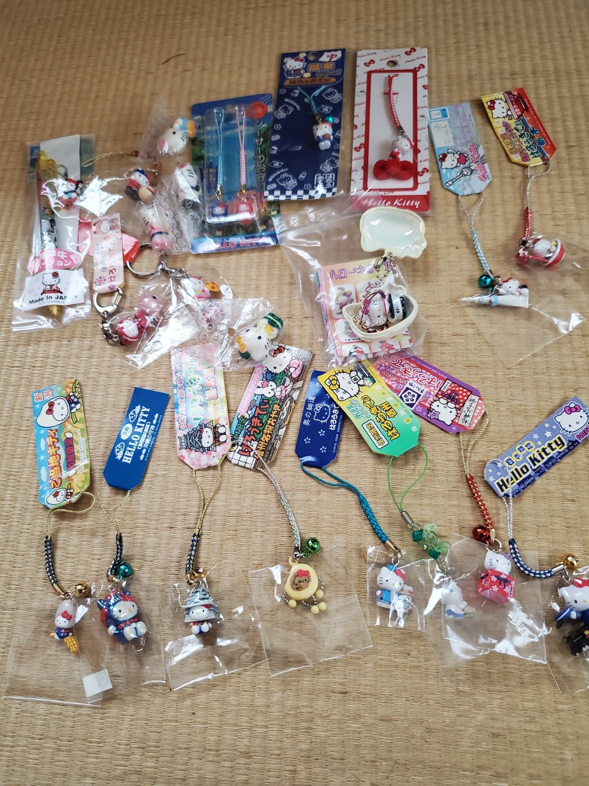 再値下げ！キティ 根付 ストラップ キーホルダー、シャープペンなど