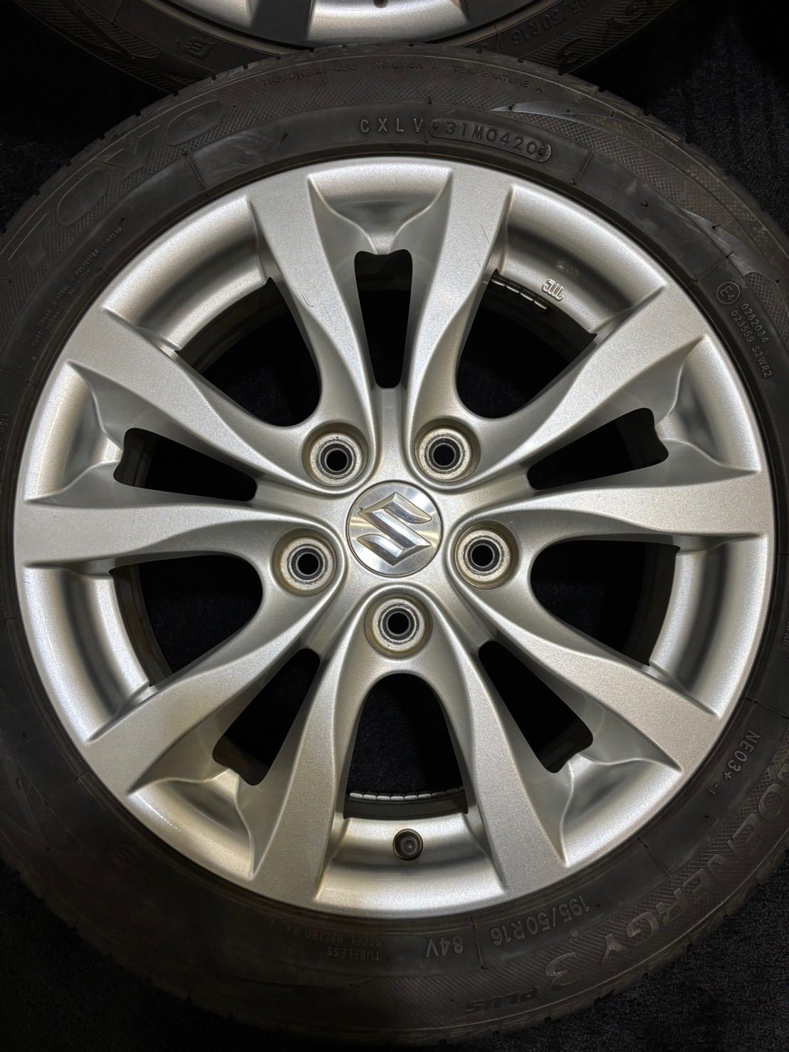 DUNLOP WINTER MAXX WM02 175/65R14 14インチ スタッドレス 4本 23年製