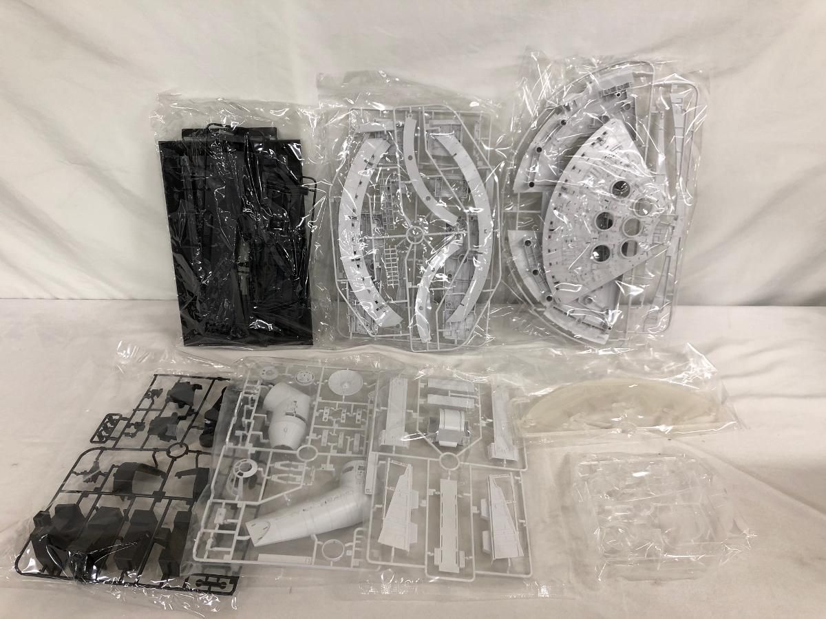 ♪ 未開封 PERFECT GRADE 1|72 ミレニアム ファルコン プラモデル ホビーオンラインショップ ＊同梱不可 USTAUSTRALIA_COM_AU