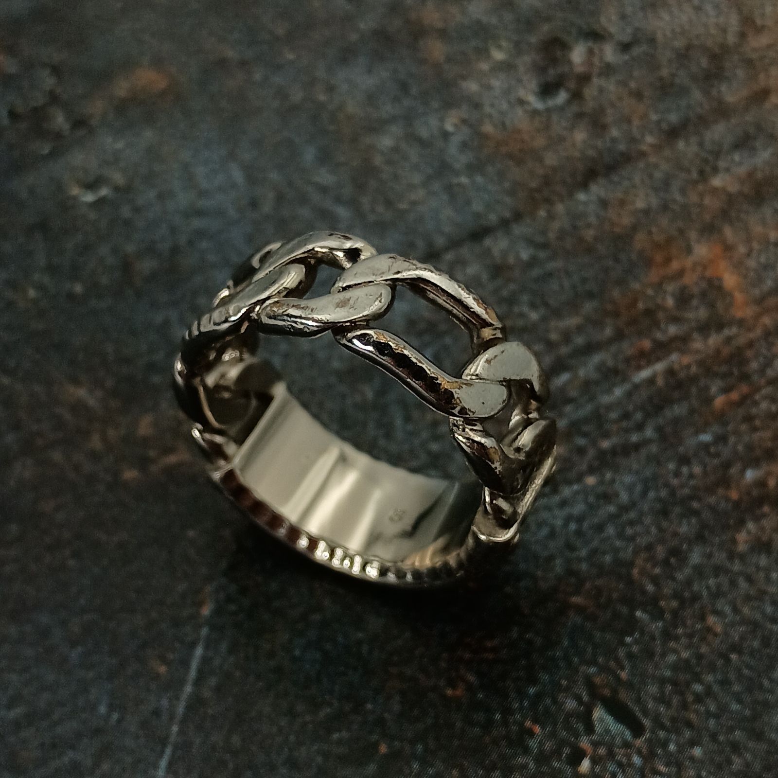 18号 ゴールドロゴ