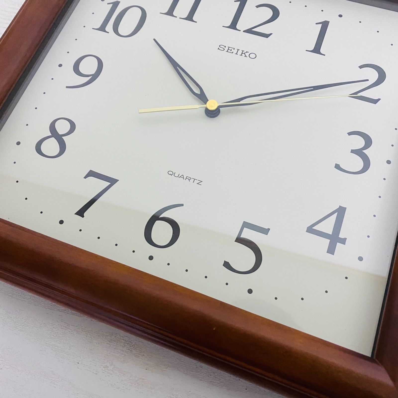 SEIKO スクエア型 壁掛け時計 ウォールクロック KS758B - メルカリ