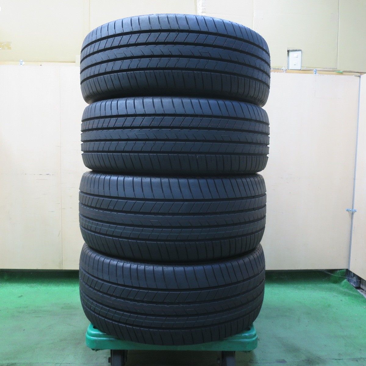 新車外し 25年 245 45R20 275 40R20 ブリヂストン トランザ T005 RFT ランフラット タイヤ 20インチ レクサス LS 等 5092402イノタ