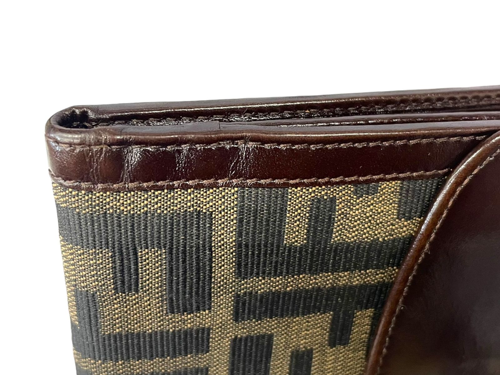 FENDI (フェンディ) 二つ折り 財布 コンパクト ウォレット ズッカ