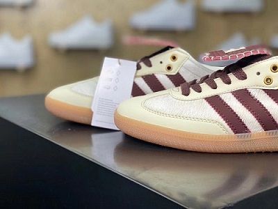 値下げします 新品 Adidas samba Pony Wales Bonner ホワイト カップルシューズ レディース/メンズ 箱付