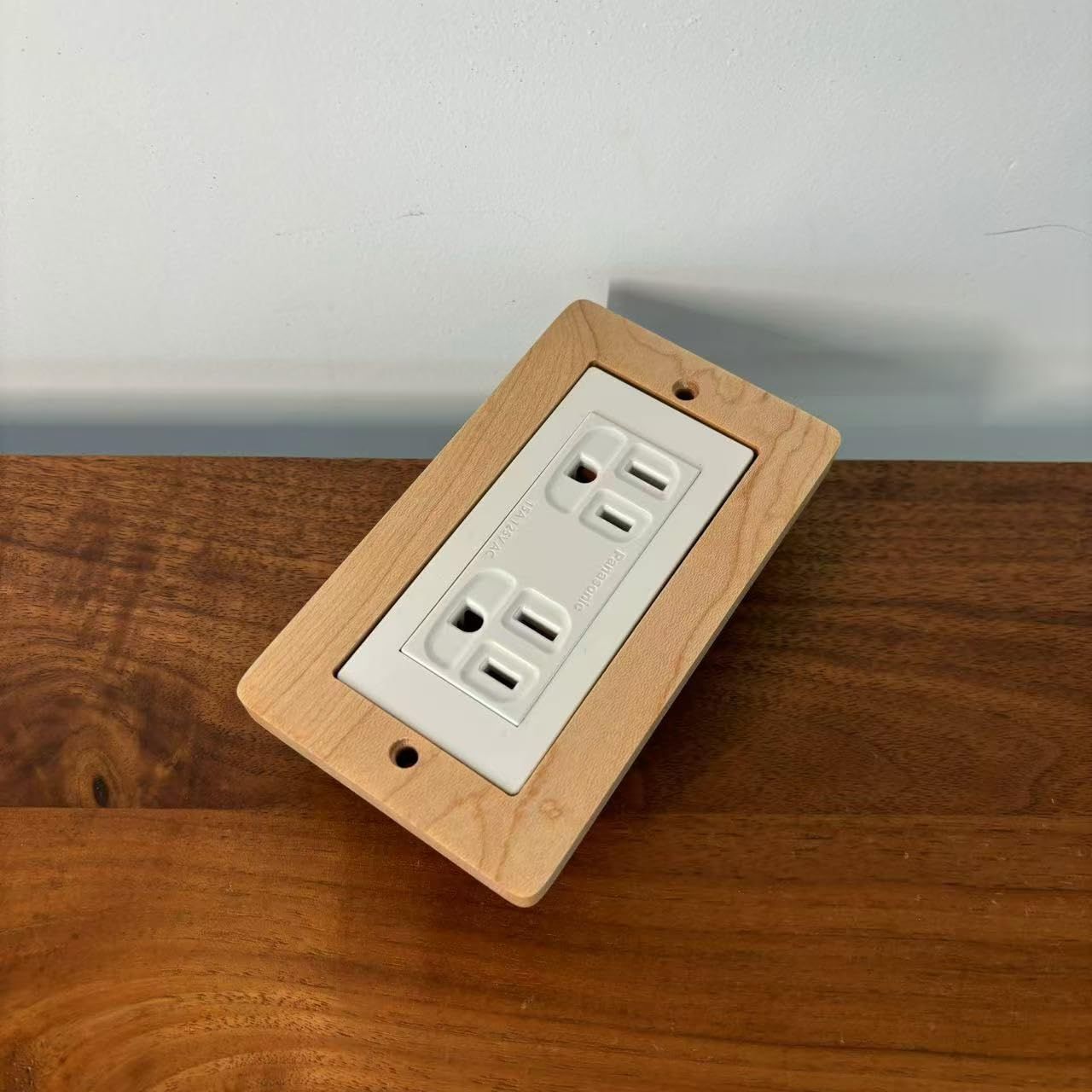  数量 カバー スイッチ 電気 コンセントカバー コンセントプレート 天然木 NETE メープル プレート 金物 部品