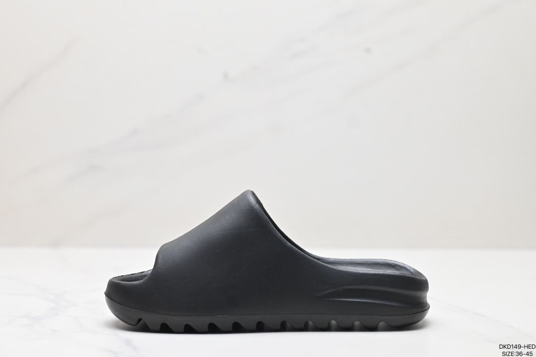 イージースライド オニキス29.5cm HQ6448 イージー スライド オニキス adidas YEEZY Slide Onyx 正規品