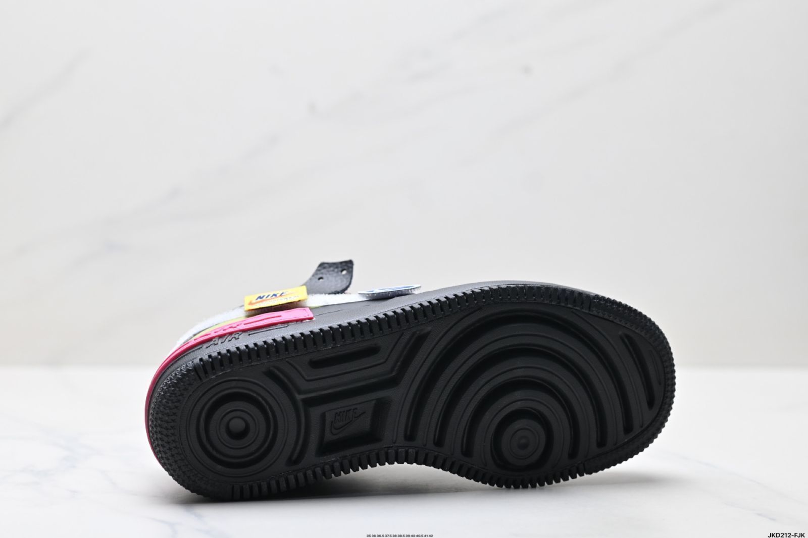 新少女系デコンストラクティヴィズムデザイン