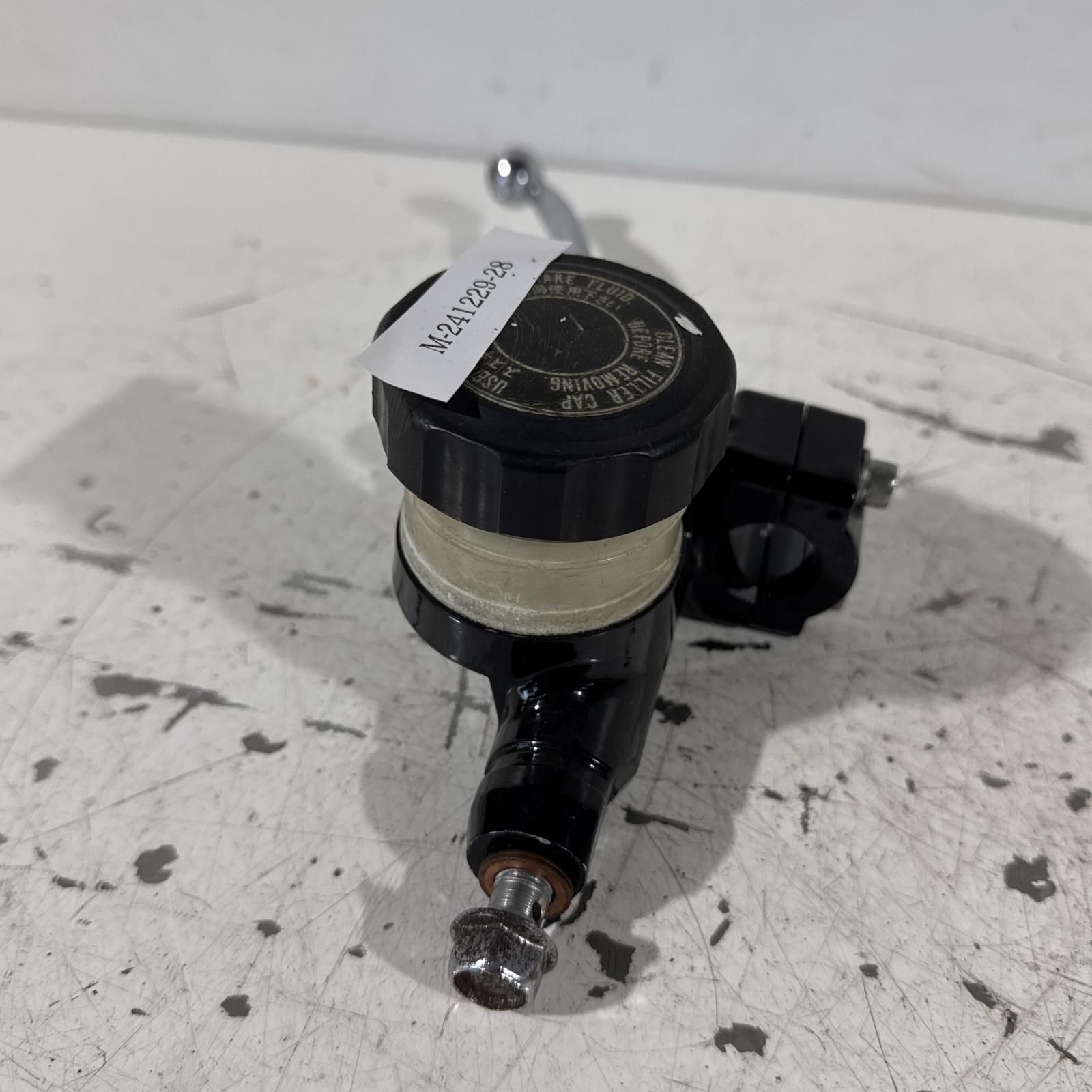 SUZUKI GS550 フロントマスターシリンダー スズキ