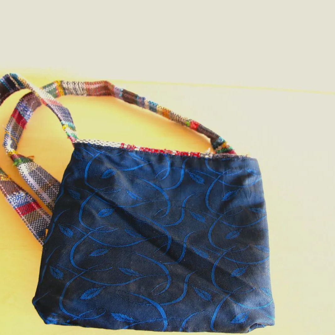 さをり織り ショルダーバッグ - メルカリ