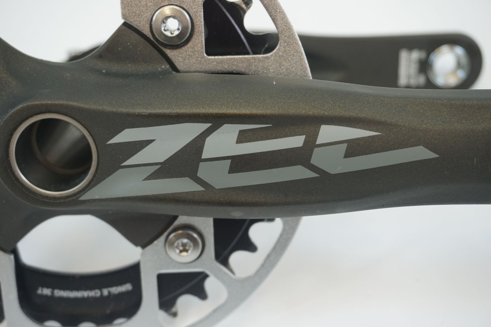 SHIMANO 「シマノ」 ZEE FC-M640 36T 165mm クランク
