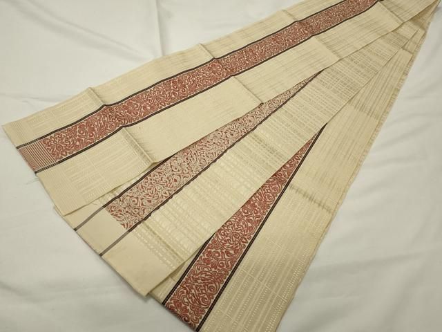 美品　本場筑前博多織　半幅帯　花間道　正絹　逸品 美品 本場筑前博多織 半幅帯 花間道 正絹 逸品 美品 本場筑前