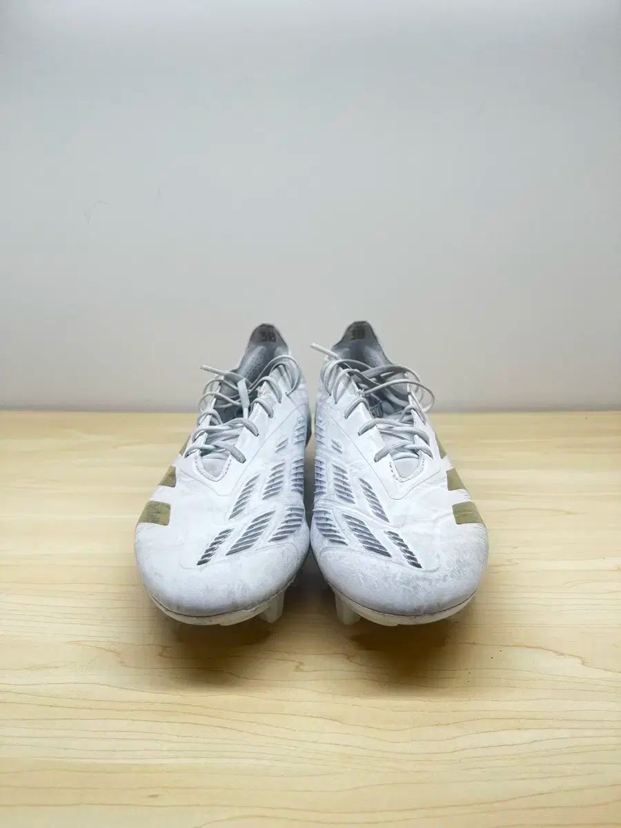 adidas(アディダス) プレデター 精度 1 tf 265 サッカーシューズ 出品