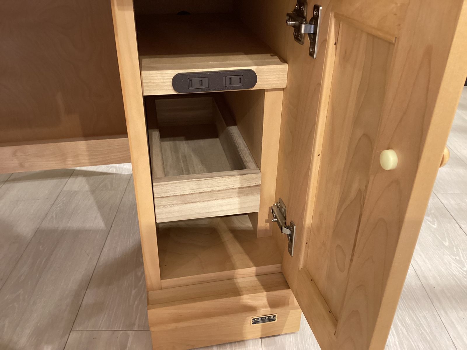 CHARDONNAY(シャルドネ) 自然素材の家具 半三面ドレッサー アッサム