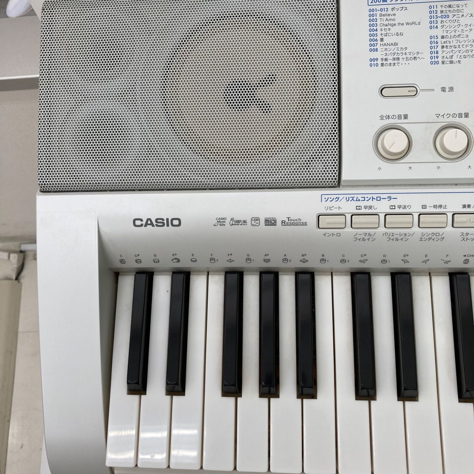 CASIO カシオ】電子ピアノ 電子キーボードLK-207 光ナビゲーション 