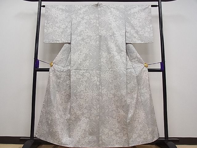平和屋-こころ店■本場大島紬　白大島　7マルキ　草花文　正絹　逸品　AAAF8269Bwt