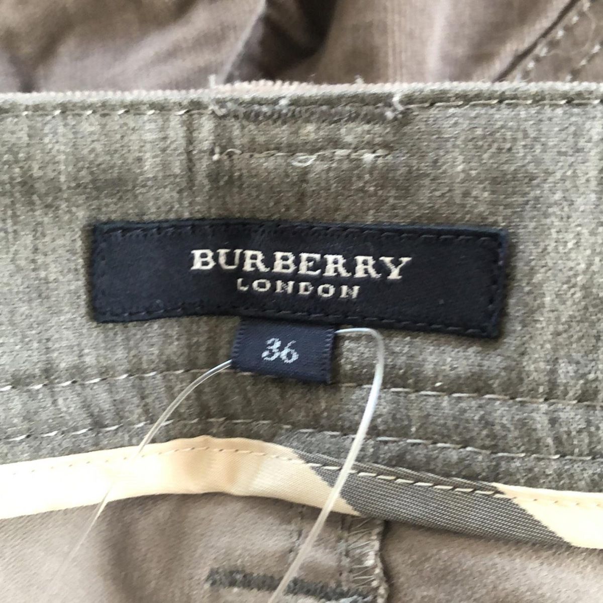 Burberry LONDON(バーバリーロンドン) パンツ サイズ36 M