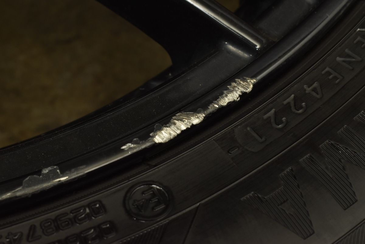 【エボリューション】215/50R17 　バリ山　114.3 レボーグ バリ溝】ヒューマンライン 17in 7J +48 PCD114.3 ヨコハマ