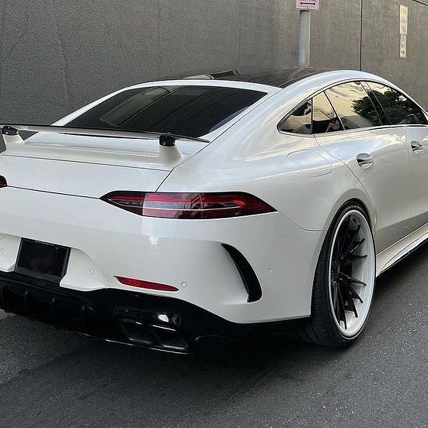 GT63 4ドア