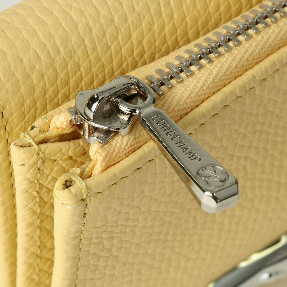 新品 ロンシャン LONGCHAMP 3つ折り財布 ル ロゾ コンパクト