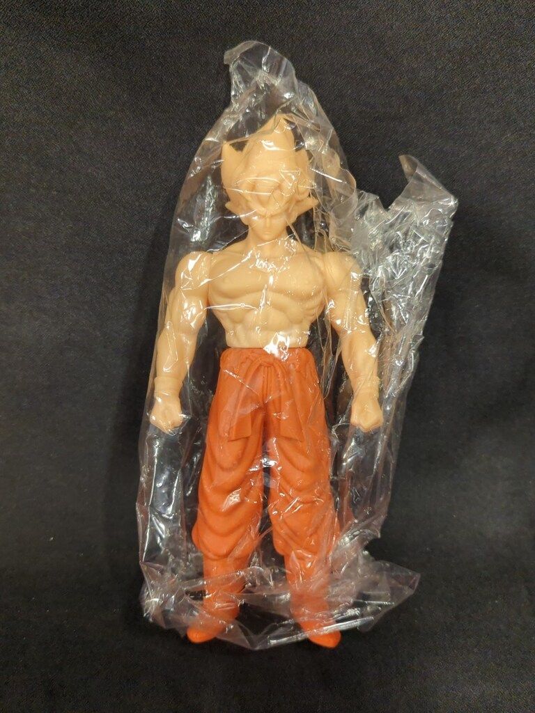 バンダイ ドラゴンボールZ 限)スーパーサイヤ人孫悟空(ソフビ/未彩色)限定非売品