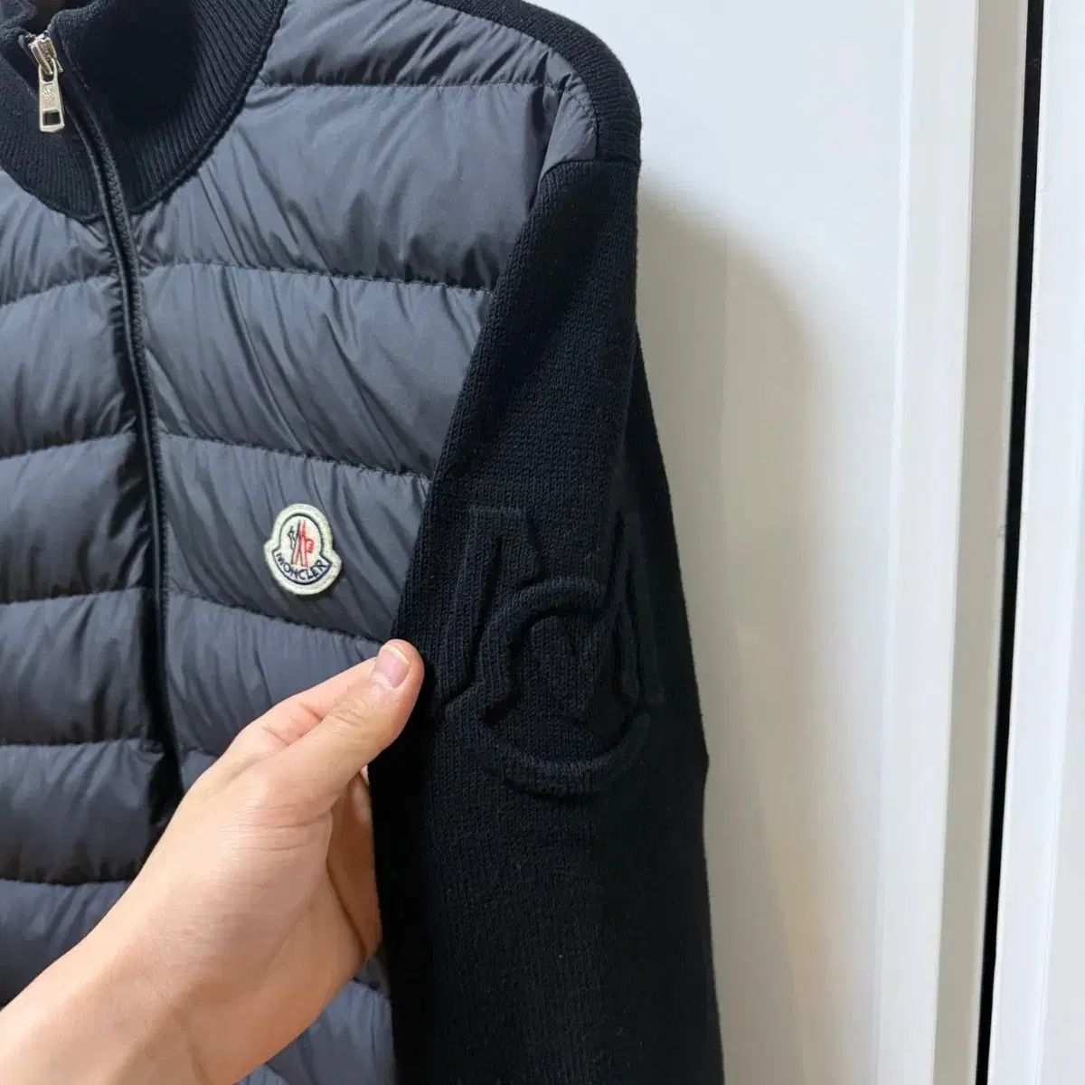 MONCLER(モンクレール) カシミア トリコット ニットダウン M MONCLER(モンクレール) カシミア トリコット ニットダウン M