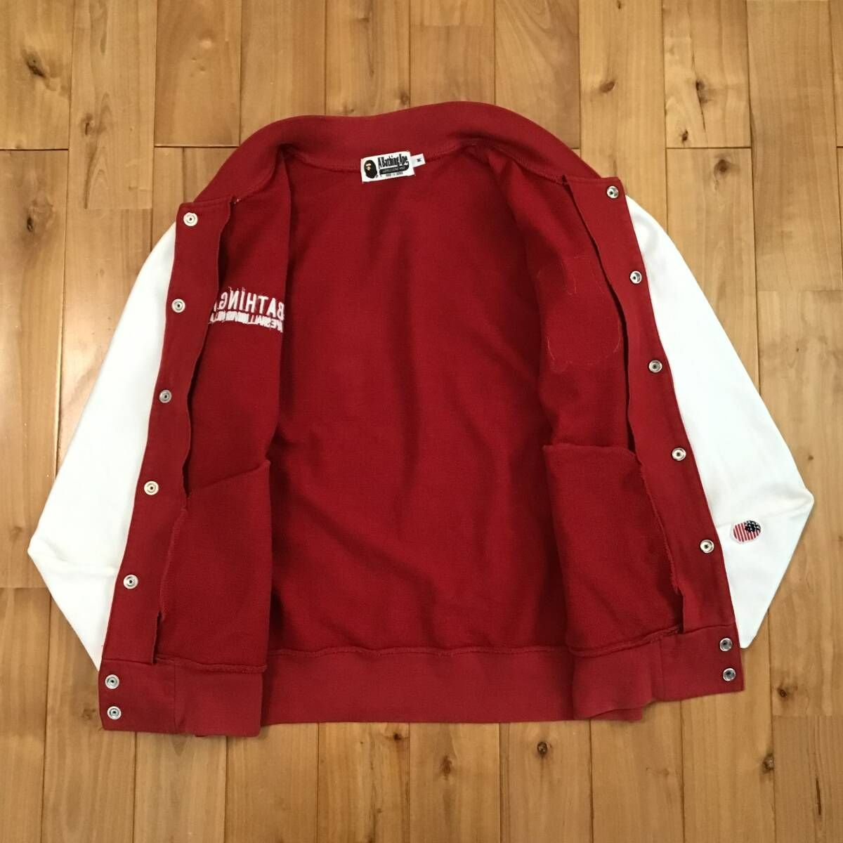 BAPE LOGO スウェット スタジャン Mサイズ レッド a bathing ape