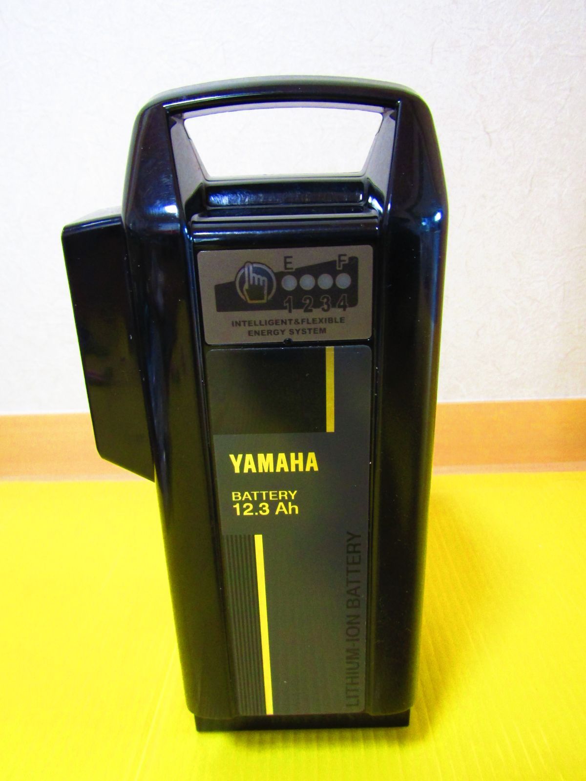 A0359 ヤマハ電動自転車 バッテリー12.3 Ah X0T-20 XOT-82110-20