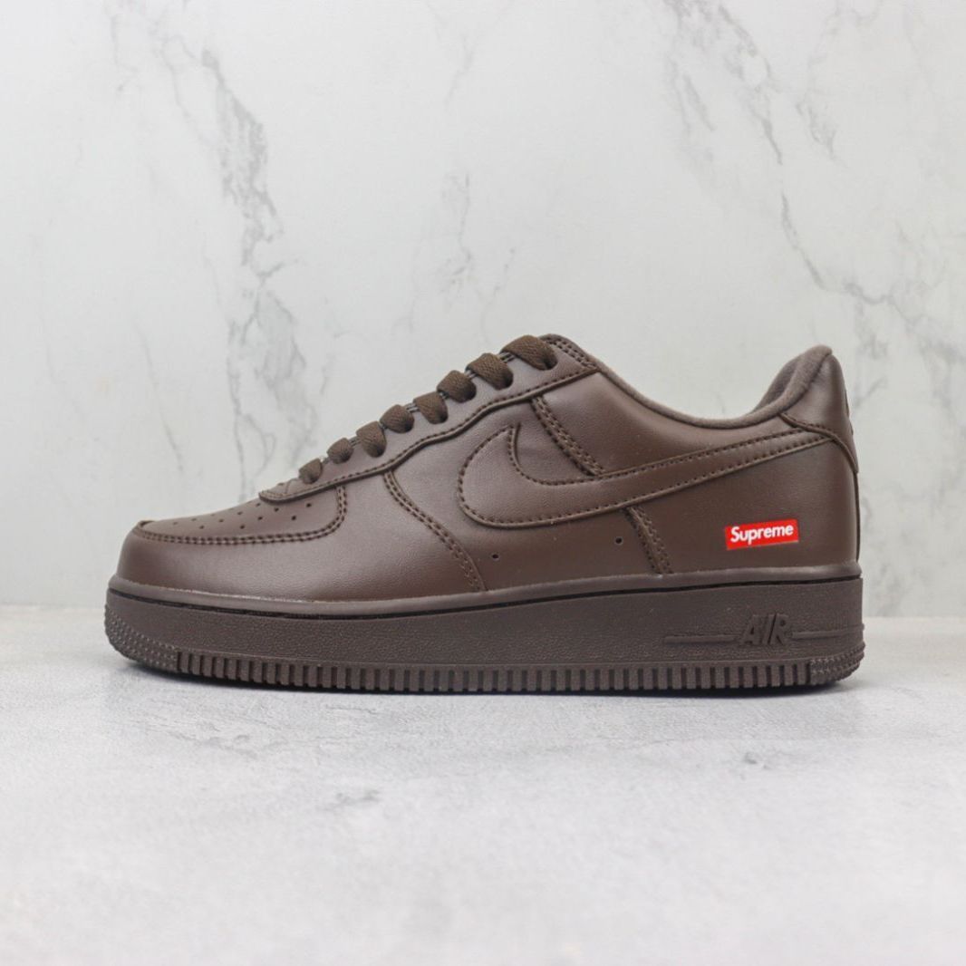 新品未使用 SUPREME × NIKE AIR FORCE 1 - メルカリ