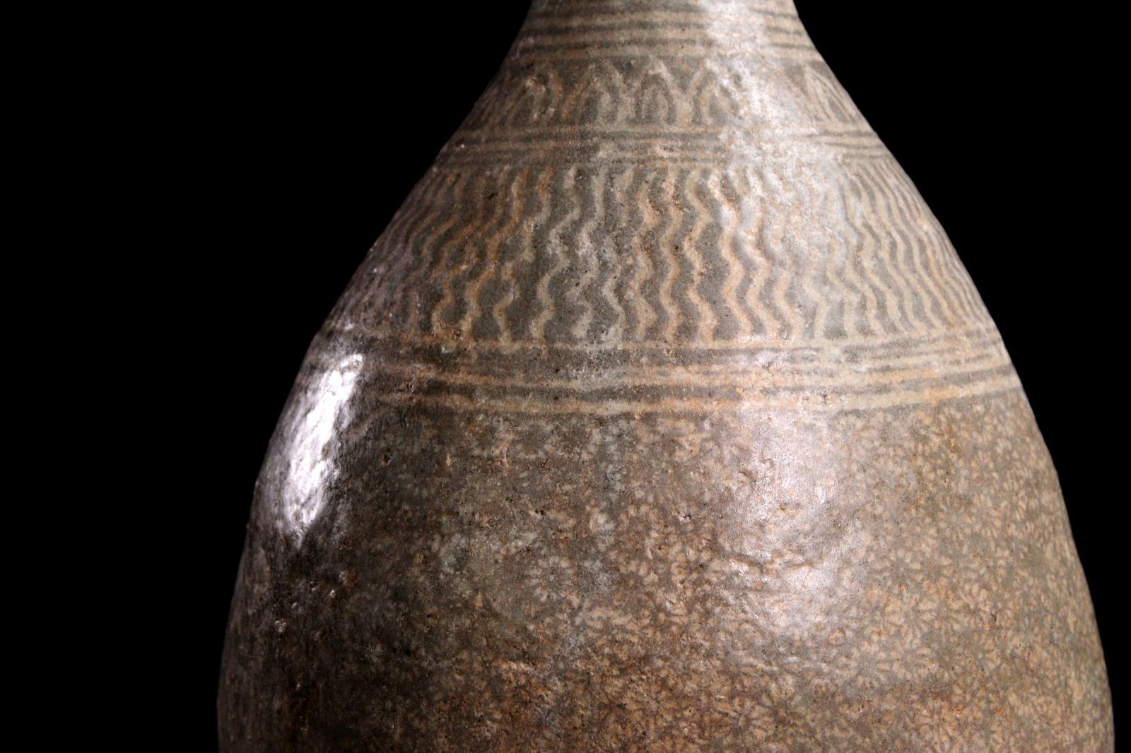 高麗 青磁 象嵌花瓶 30.5cm 箱付 唐物 骨董 古美術 楾 A433ACHA