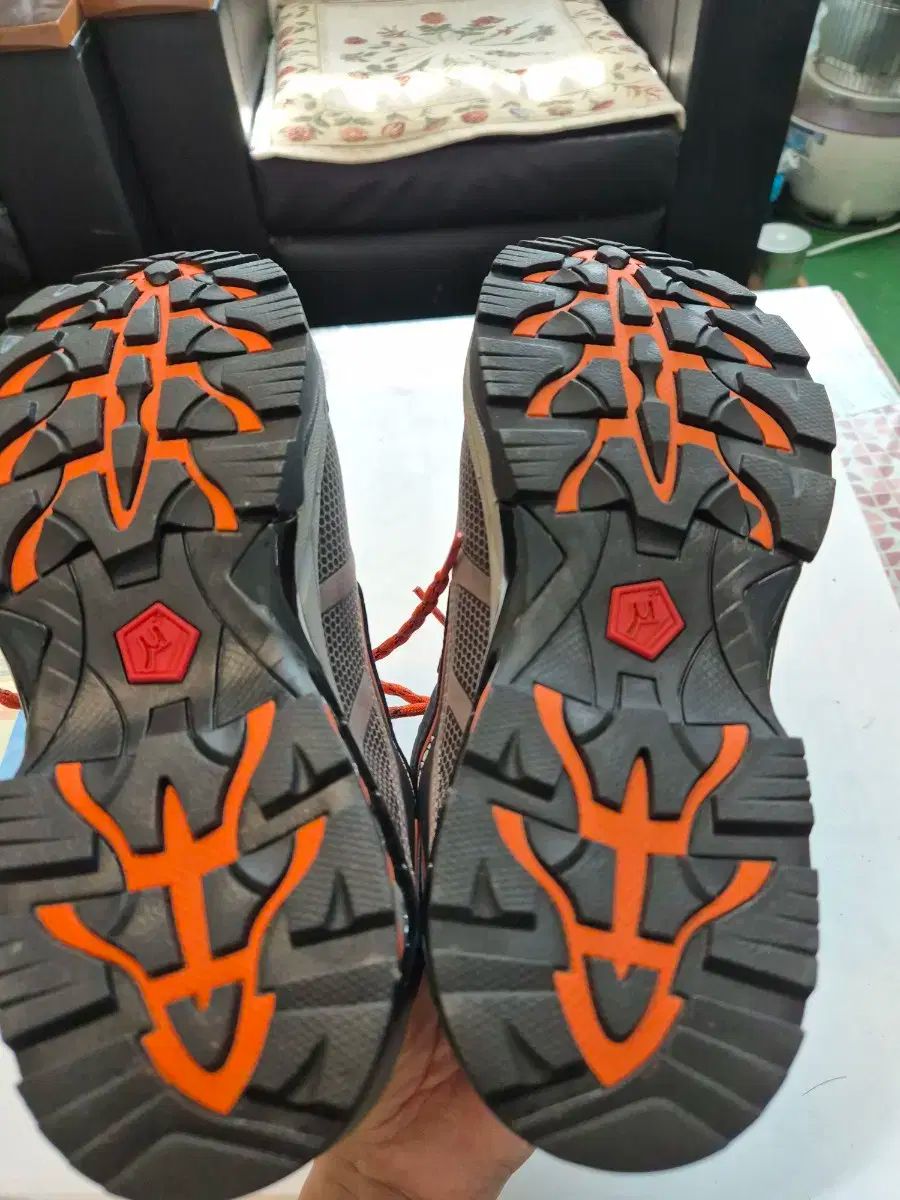 【限定タイムセール】 KOLONSPORT コーロンスポーツ 登山靴 ブラウン オレンジ 240 サイズ