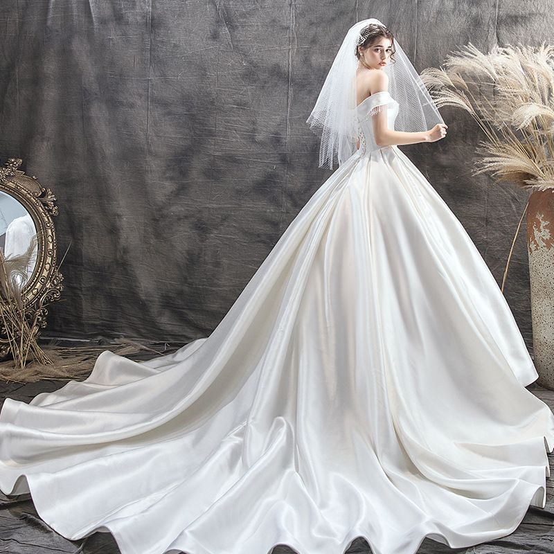 シンプル ヘップバーン風