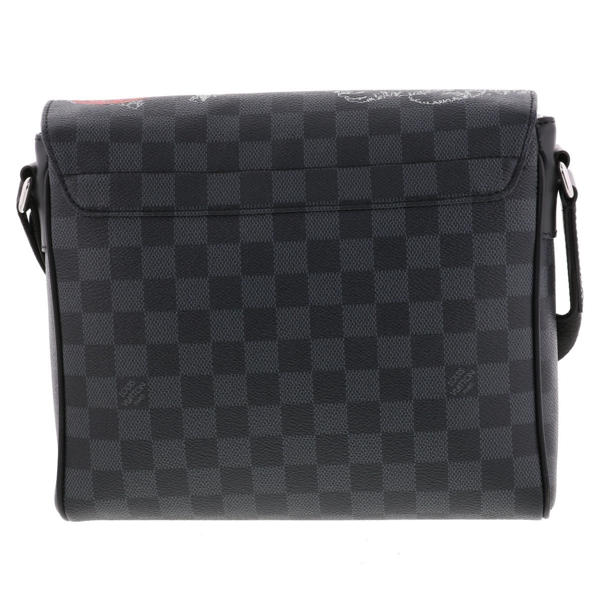 中古】 LOUIS VUITTON （ルイヴィトン） ﾃﾞｨｽﾄﾘｸﾄPM NM バッグ ショルダー/メッセンジャーバッグ  ダミエ・グラフィット・マップ ﾌﾞﾗｯｸ 世界地図 ﾌﾟﾘﾝﾄ Black N40238 used:AB - メルカリ