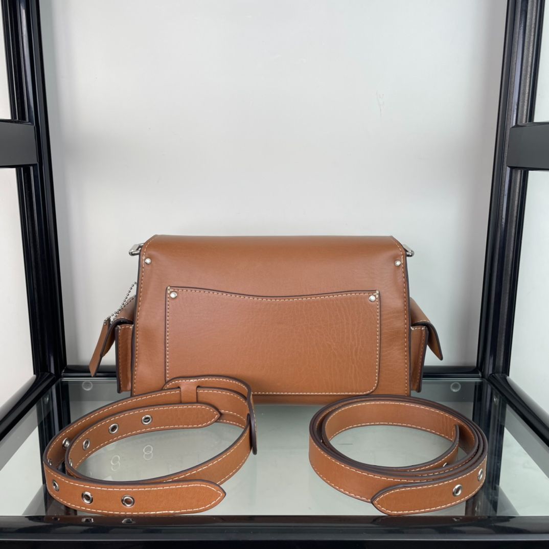 新品未使用 COACH CU124 カーゴソフトタビーシリーズ ショルダー 新品未使用 COACH CU124 カーゴソフトタビーシリーズ ショルダー