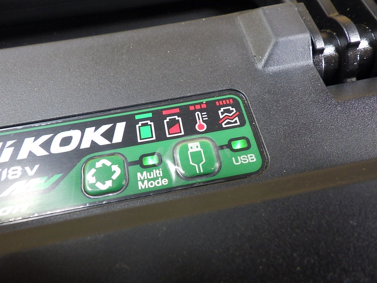 14.4V 18V マルチボルトを同時に充電 HiKOKI ハイコーキ 充電器 マルチポート充電器 UC18YTSL 品 HRDEVELOPMENT_JP