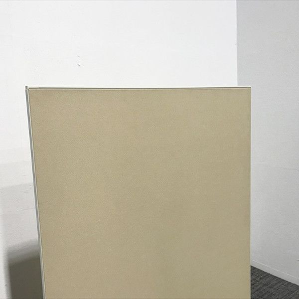 プラス